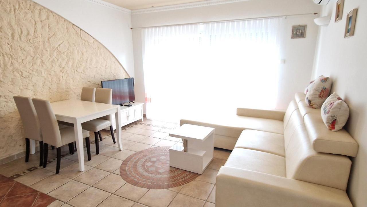 Apartment Damijan Krk Town Exterior foto