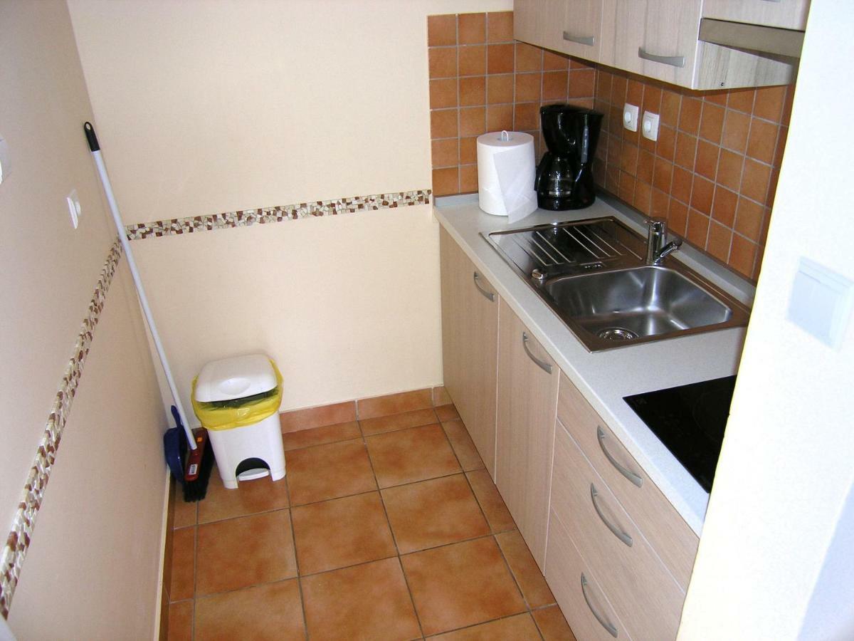 Apartment Damijan Krk Town Exterior foto