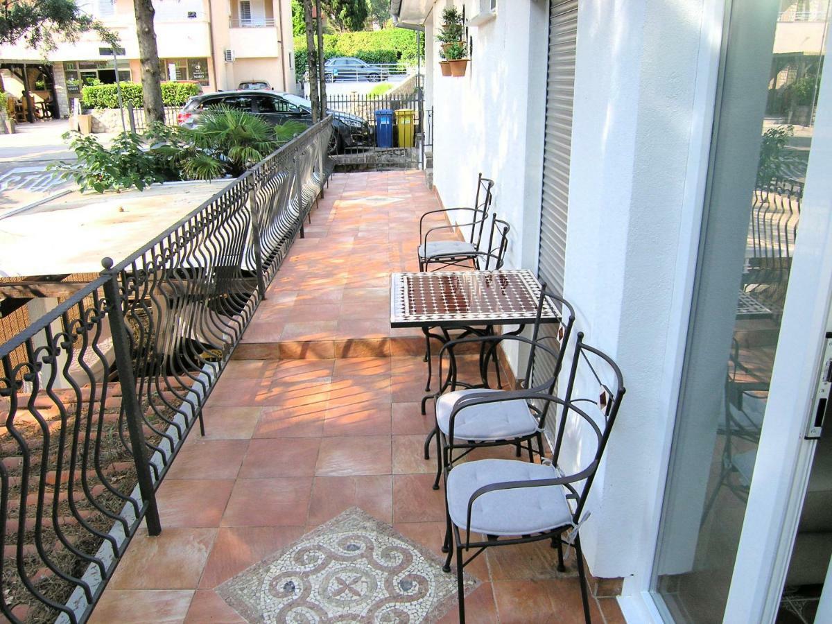 Apartment Damijan Krk Town Exterior foto